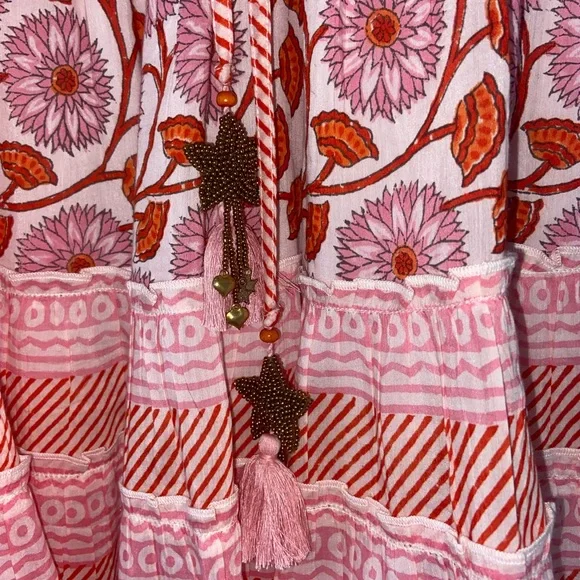 Bell Dress - Picture 3 of 6